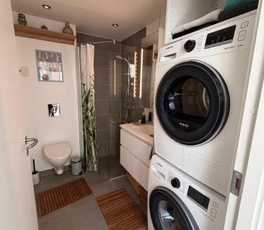Aalborg Apartment | Modern Stylish Apartment Near City Centre with Parking