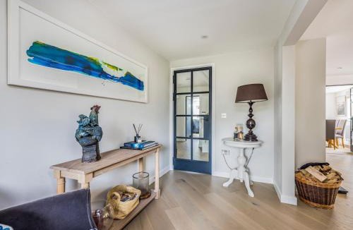 Bosham House | Modern Stylish Bosham Home - Pass The Keys