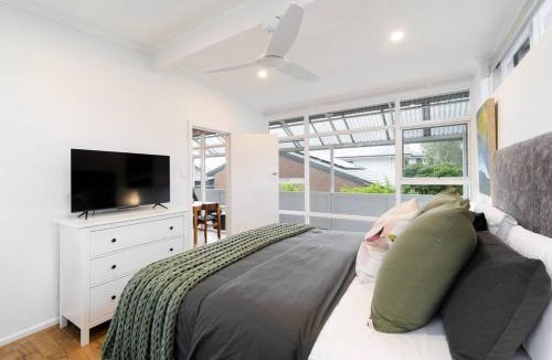 Hazelwood Park Apartment | Modern Stylish Self-contained Apartment
