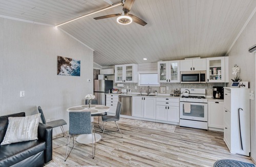 Painted Post Apartment | Modern Suite 10 Min to Corning Quiet & Cozy