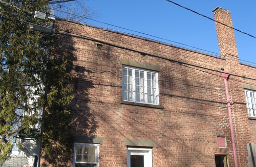 Saugerties Apartment | Modern suite for vacation rental