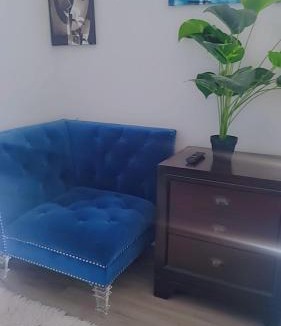 Mount Hope Apartment | Modern Suite Near Hamilton Airport