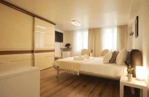 Balliz Apartment | Modern Suite with Aare View - Heart of Old Town ll