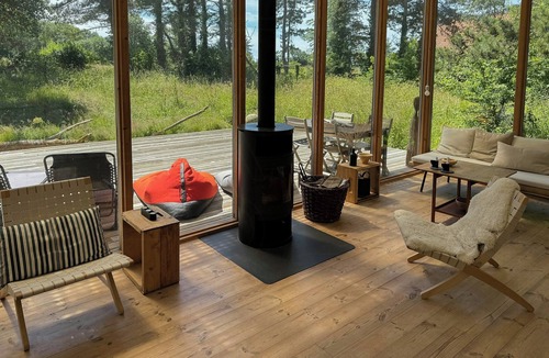 Samsø House | Modern summer house close to sea on Samsø