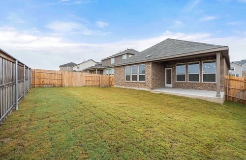 Buda House | Modern Sunfield Home w/Pool & Gym