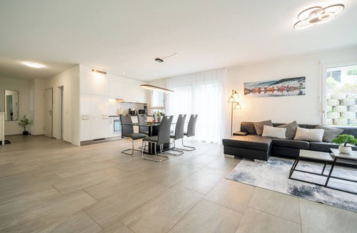 Safenwil Apartment | Modern Swiss Apt - spacious garden + parking
