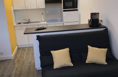 Benodet Apartment | Modern T2, 300 m from the beach, free private parking