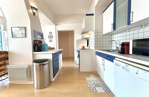 La Baule-Escoublac Apartment | Modern T3 Apartment in La Baule, 6 pax