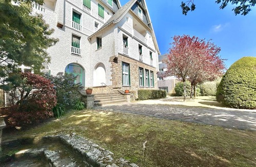 La Baule-Escoublac Apartment | Modern T3 Apartment in La Baule, 6 pax