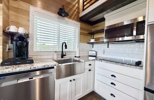 Escalante House | Modern Tiny Cabin Near Grand Staircase Utah