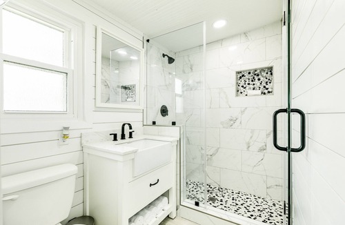 Surfside Beach House | Modern, top-floor home with beach access & grill - snowbird- & dog-friendly