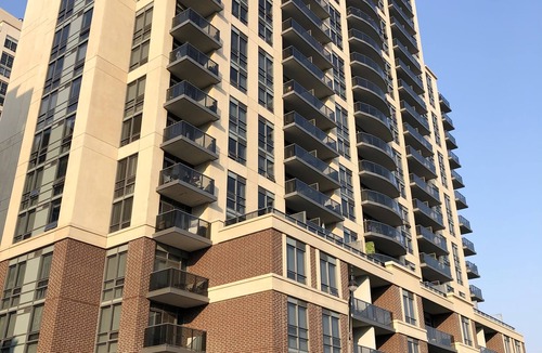 Six Points House | Modern Toronto Condo | TTC Only Steps Away