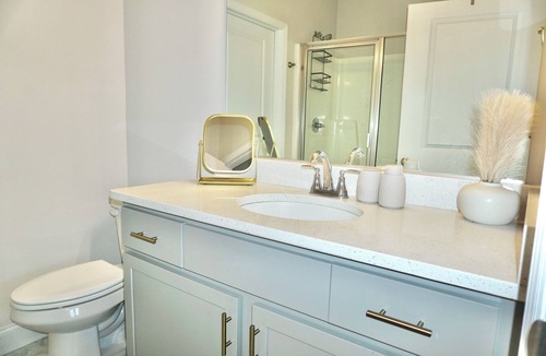 North Augusta House | Modern Townhome 17 mins from Augusta Masters