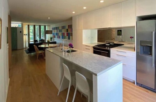 East Hyde Park House | Modern Townhome in the Heart of Hyde Park