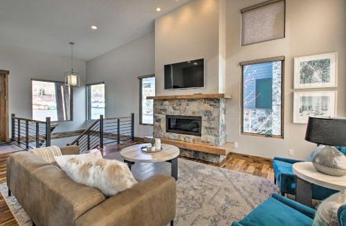 Eden House | Modern Townhome w/Mtn Views < 7 Mi to Ski Resorts