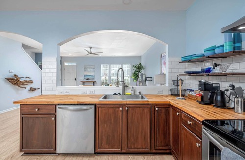 Breckenridge Condo | Modern Townhome w/Private Patio Near RTP