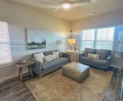 Edmond House | Modern Townhouse Retreat