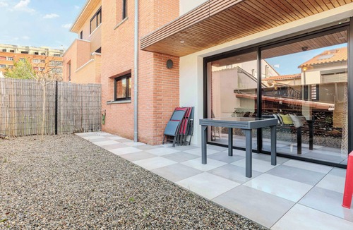 Cote Pavee House | Modern townhouse with parking