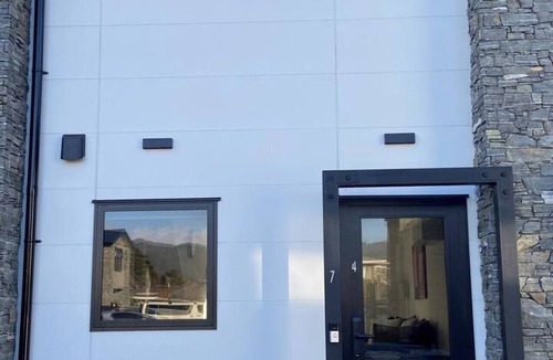 Lower Hutt Apartment | Modern, trendy apartment