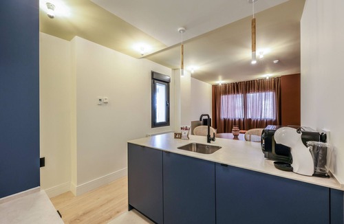 Puerta del Angel Apartment | Modern two-bedroom apartment near the Royal Palace 02