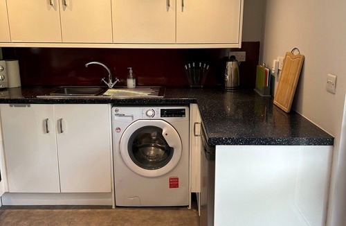 Sudbury House | Modern, Two Bedroom Bungalow