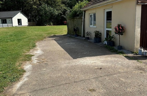 Sudbury House | Modern, Two Bedroom Bungalow