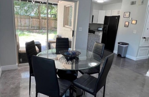 Florida Center House | Modern Universal Orlando