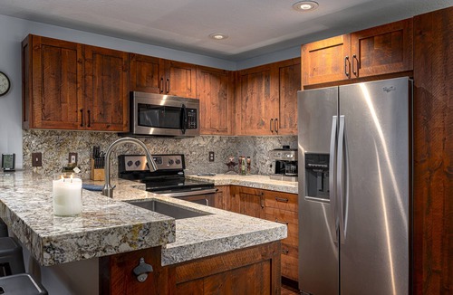 North Park City Condo | Modern, updated condo 100yds from the Park City Mt. - close to Deer Valley