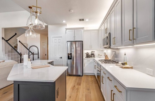 Frisco House | Modern & Upscale Frisco Getaway