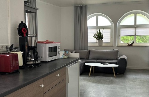 Dettelbach Apartment | Modern vacation apartment in a historic house - in a rural setting