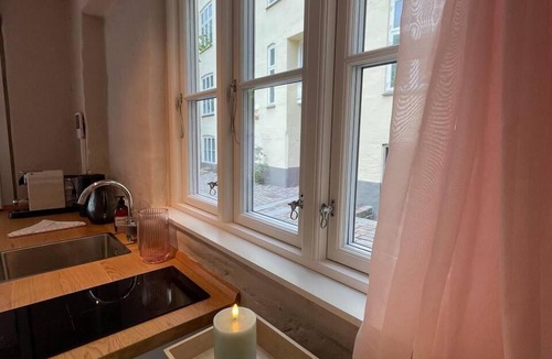 København V Apartment | Modern Vesterbro House