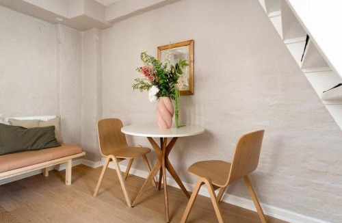 København V Apartment | Modern Vesterbro House