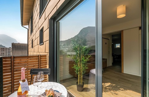 Viganello Apartment | Modern Viganello - Bre apartment, Viganello (Lugano), Switzerland