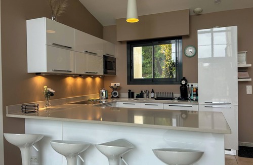 Saint-Paul-de-Vence House | Modern villa in calm private domain with pool near St-Paul de Vence