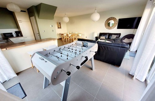 Wimereux Villa | Modern villa 3 bedrooms with garden, WiFi and parking, close to beach