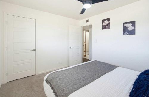 Tempe House | Modern Villa Comphy Stay in Tempe with pool