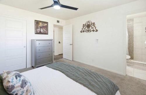 Tempe House | Modern Villa Comphy Stay in Tempe with pool