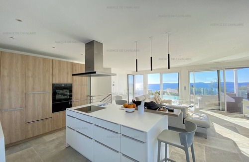 Cavaliere Villa | Modern villa with pool and air conditioning