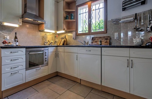 Felines-Minervois Villa | Modern villa with private pool