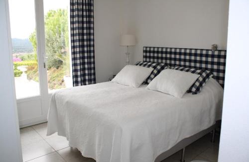 Felines-Minervois Villa | Modern villa in Camplong with private pool