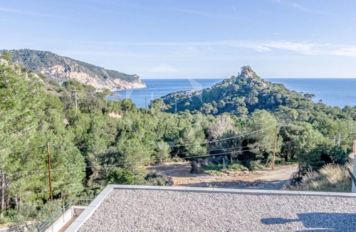Aiguablava Villa | Modern Villa in Tamariu with AC, pool and amazing views. Monthly rental