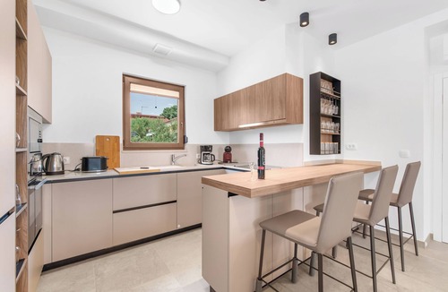 Kadumi Villa | Modern Villa Karina with pool in a quiet location near Poreč