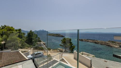 Orebic Villa | Modern villa Luce with sea view in Peljesac