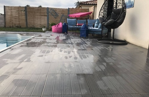 Montauban House | Modern villa near the golf course