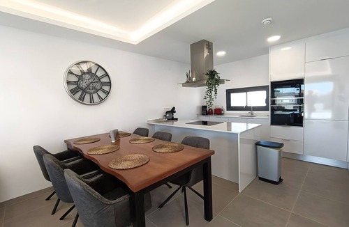 Los Montesinos House | Modern Villa 'R-40-C' with Private Pool, Wi-Fi, and Air Conditioning