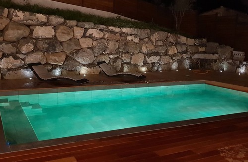 Saint Pierre de Feric Villa | MODERN VILLA SWIMMING POOL JACUZZI