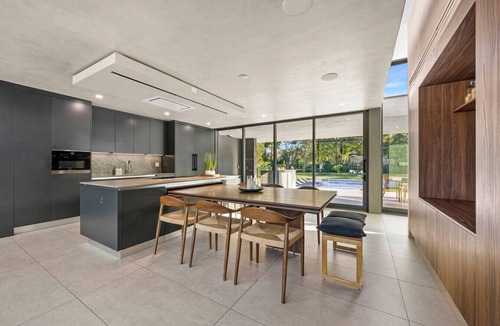 Pinecrest House | Modern Villa w Pool + Spacious Outdoor Living