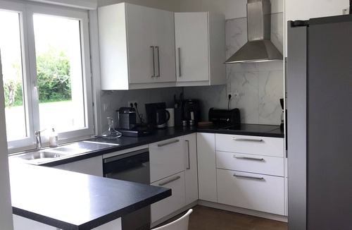 Lougratte Villa | Modern villa with AC in Lougratte
