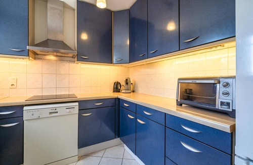 Beaufort Villa | Modern Villa with Heated Pool