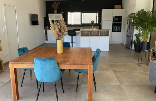 Ucel House | Modern villa with infinity pool